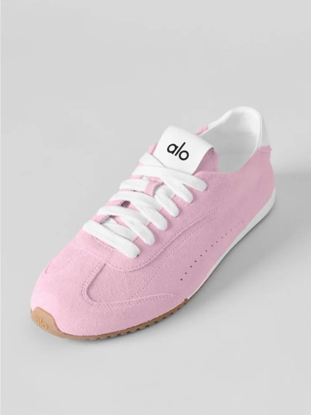 Brand New in Box: ALO Yoga Women's Pink Marshmallow Suede Low-Top Sneakers | 7.5